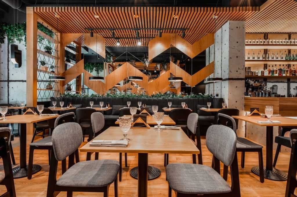 интерьер ресторана Ресторан «UMI Asian kitchen & bar» в сочи