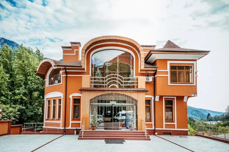 Гостевой дом Alm House