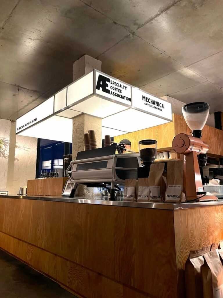 Кофейня Mechanica Coffee на Красной Поляне